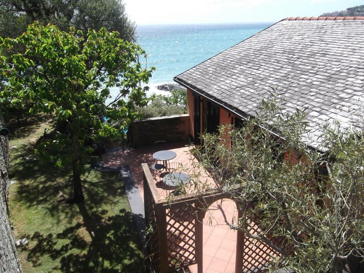 Ca Da Munta Bed And Breakfast Arenzano Bagian luar foto